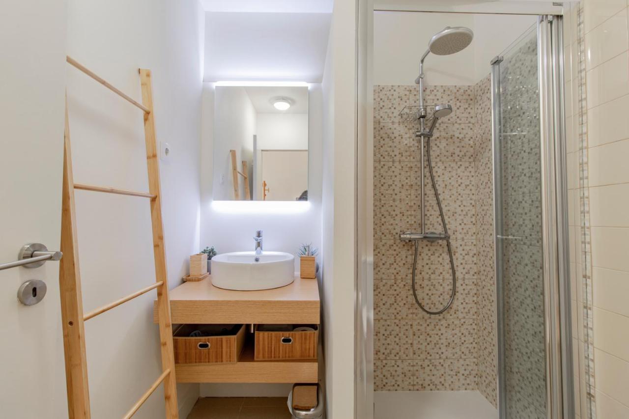 Virtudes Flat W/ Ac & Balcony By Lovelystay Porto Kültér fotó