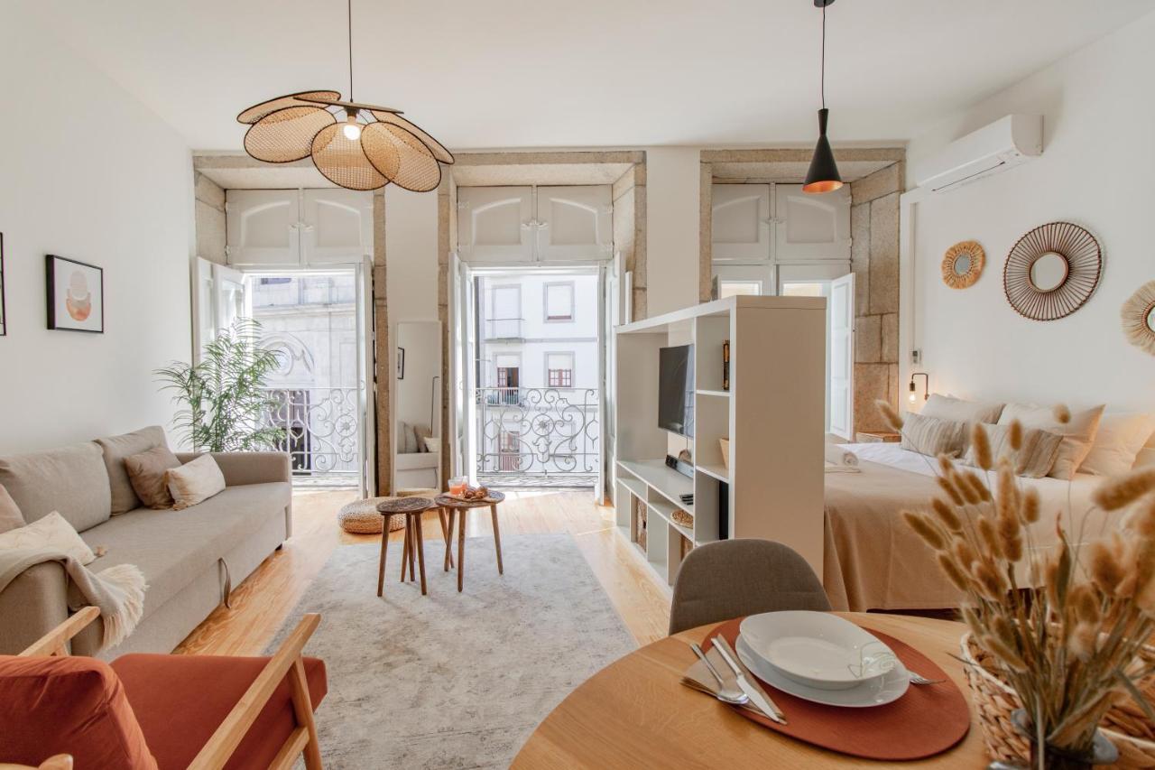 Virtudes Flat W/ Ac & Balcony By Lovelystay Porto Kültér fotó